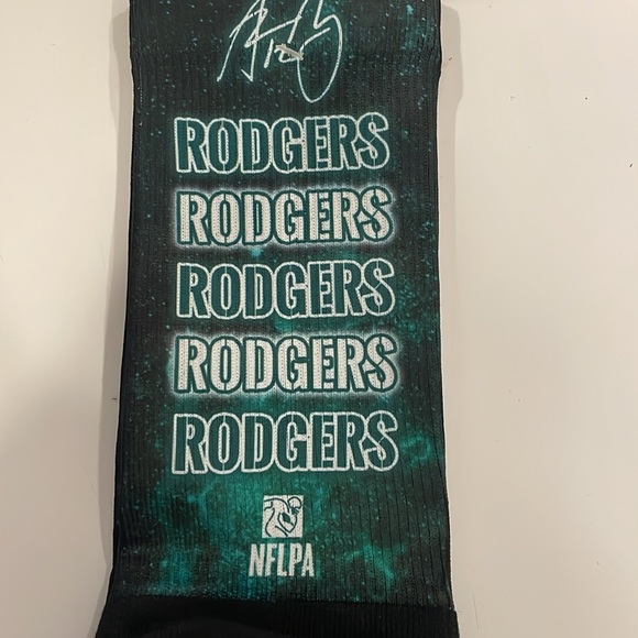 NWT Aaron Rodgers strideline socks in size ML - Picture 4 of 5